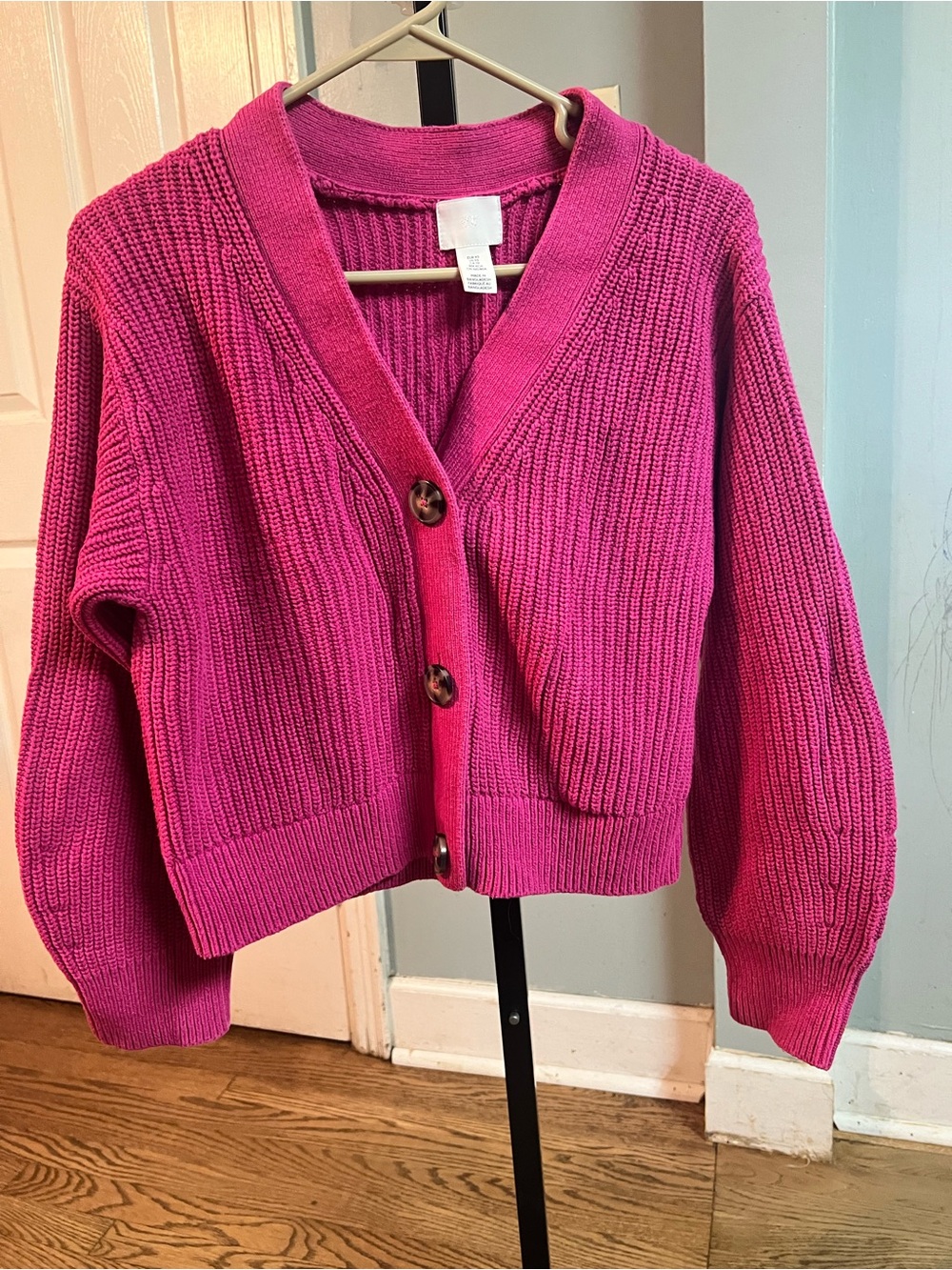 H&M Fuchsia Ribbed Button-Front Cardigan